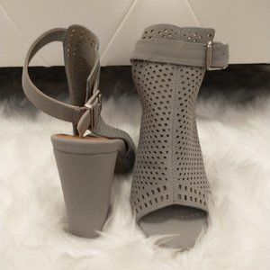 4inch heeled booties